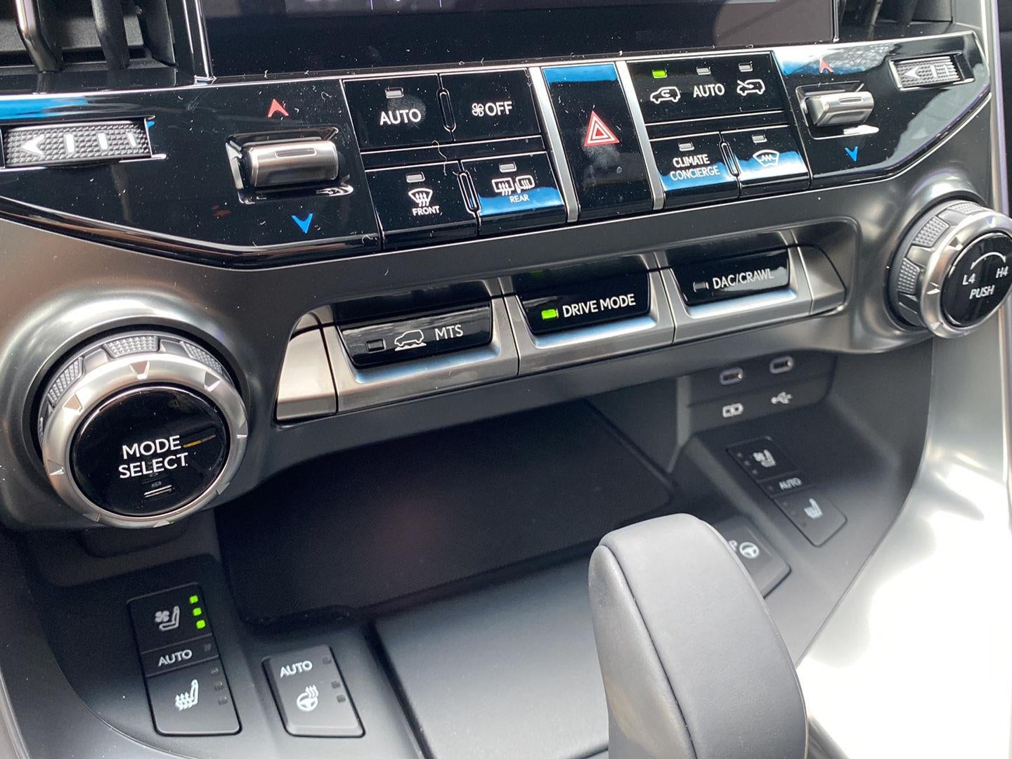 2026 Lexus LX 700h LUXURY LUXURY