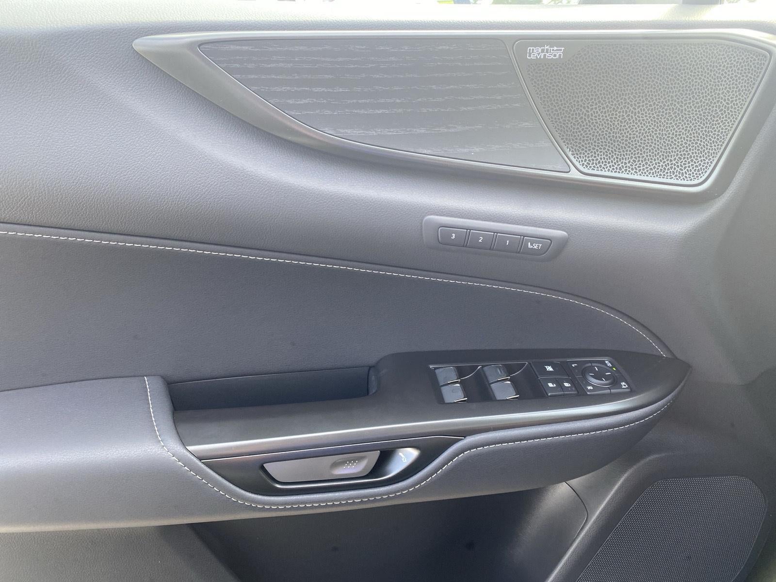 2026 Lexus NX PLUG-IN HYBRID ELECTRIC VEHICLE NX 450h+ LUXURY AWD