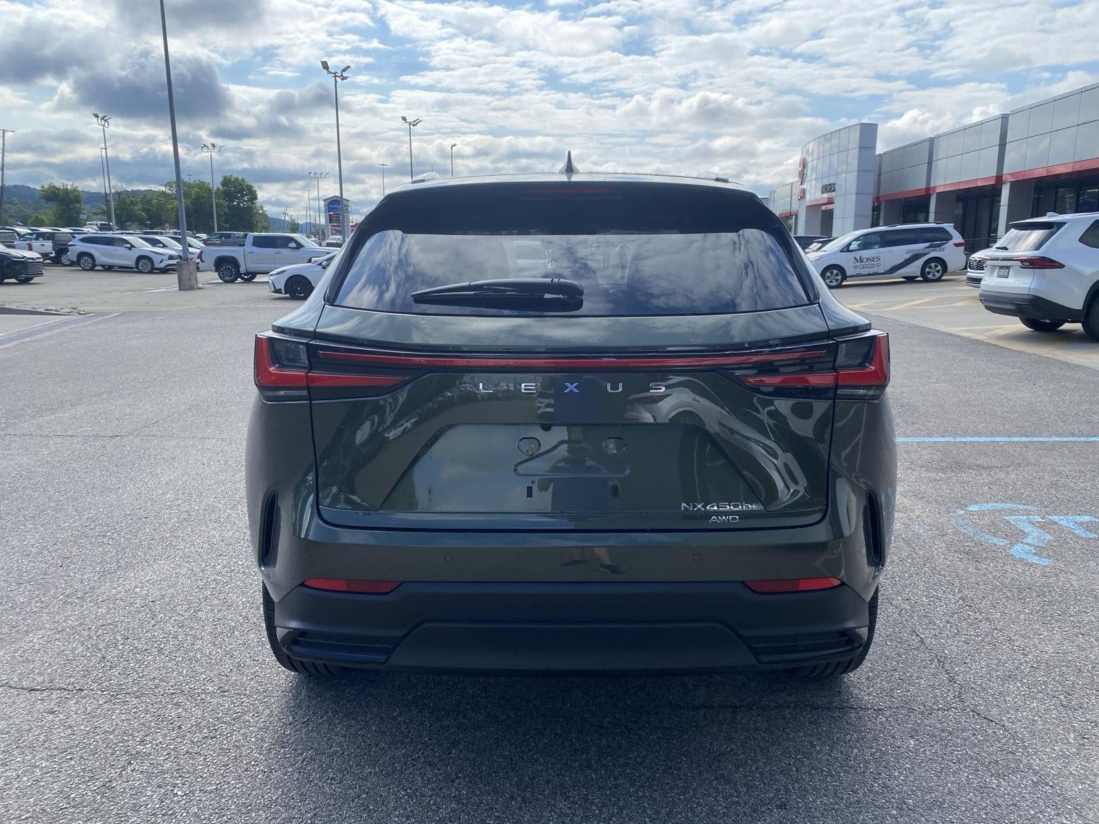 2026 Lexus NX PLUG-IN HYBRID ELECTRIC VEHICLE NX 450h+ LUXURY AWD