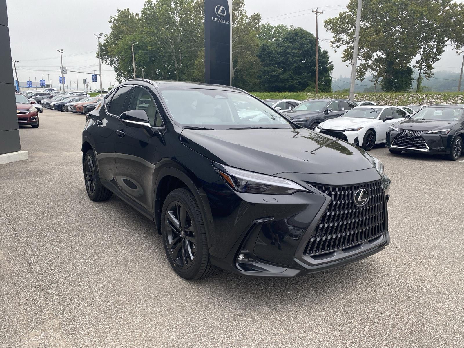 2026 Lexus NX 450h+ LUXURY AWD LUXURY AWD